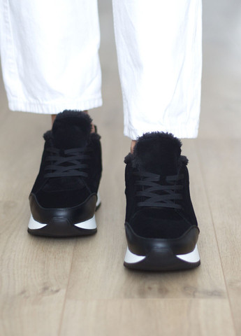 Кроссовки женские из натуральной светлой молочной замши и мехом внутри Zlett 3808 чёрные зима (362663895)