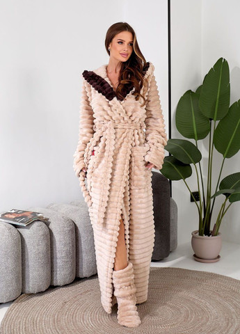 Теплий жіночий халат міді з капюшоном та чобітками полірована махра Selim-tekstil (352529314)