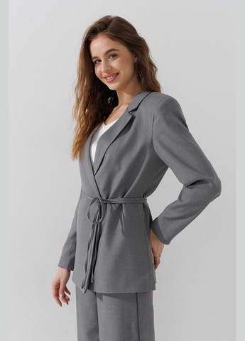 Серый женский пиджак однотонный женский 2501-k серый shop (2000990925602) On me однотонный - демисезонный