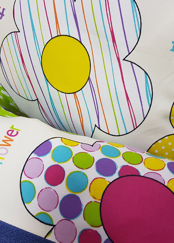 Комплект декоративных подушек Flowers Abstract 40х40см 2шт 40х22см 2шт молочные с фиолетовым (п_0593) Firanka Modern (314705092)