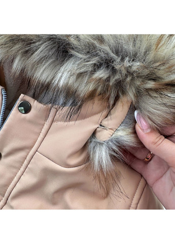 Бежева зимня куртка Marakas