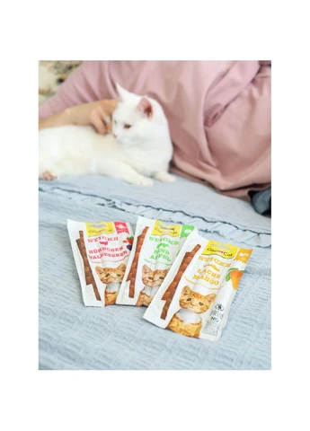 Ласощі Superfood Duo-Sticks для котів палички з яловичиною та яблуками 3 шт GimCat (376583857)