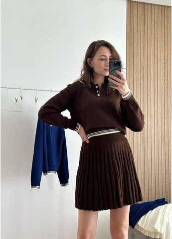 Костюм со свитером поло а юбкой плиссе, молочный No Brand Вʼязаний костюм (365750935)