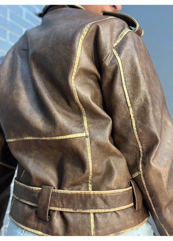 Коричневая демисезонная куртка женская 2456 косуха молнии пояс вареные швы экокожа AFTF BASIC