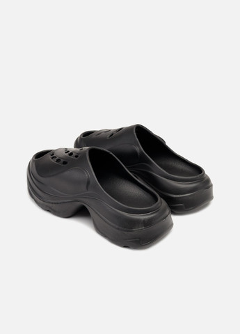 Жіночі шльопанці колір чорний CB-00263877 Yuki (319060023)