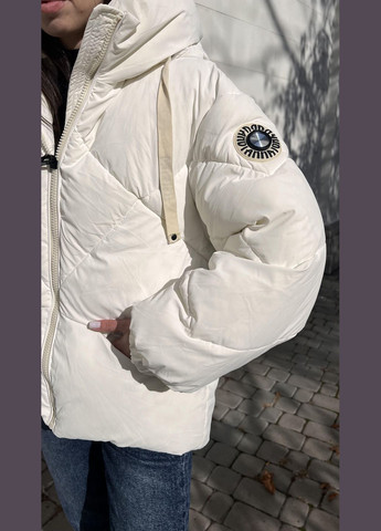 Молочная зимняя куртка FLY