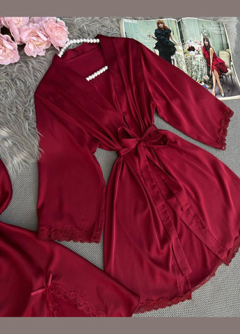 Красный демисезонный комплект из халата и рубашки Avanti