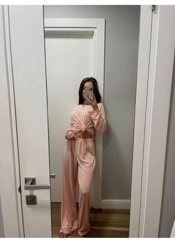 Персикова жіночий домашній костюм з віскози Osoblyva