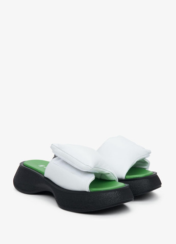 Шльопанці, колір білий Estro (324064253)