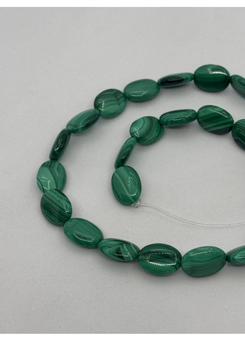 Малахіт на нитці без застібки 10*14 мм 40 см Зелений No Brand (350633879)