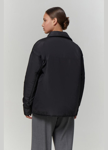 Черная демисезонная куртка оверсайз с карманами 570 Papaya
