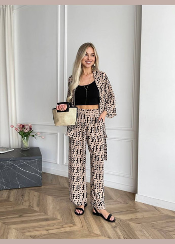 Жіночий легкий прогулянковий костюм бежевого кольору 33205 Fashion (332980506)