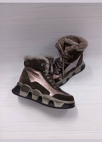 Черные осенние обувь кроссовок зима натурал мех ж черный кожа/замш 102-66011 Lifexpert