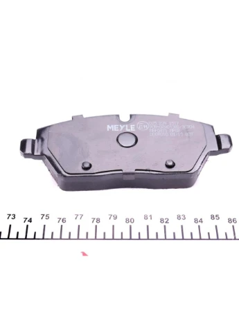 Колодки гальмівні (передні) BMW 1 (E87) 03-12 025 239 1517 UA63 No Brand (339636126)