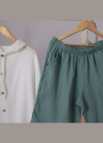 Комбінований літній чоловічий літній мусліновий костюм (біла сорочка з капюшоном+ оливкові шорти) mrou з шортами, з сорочкою No Brand