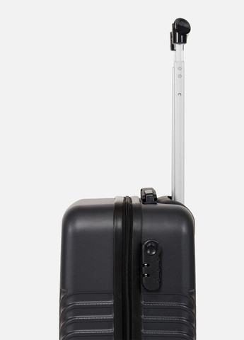 Чоловіча валіза колір чорний L ЦБ-00249994 Yuki (298062967)