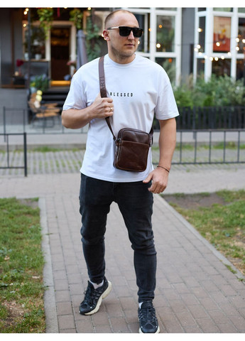 Мужской мессенджер через плечо 20х16х6, сумка планшетка для города, барсетка для телефона, коричневая No Brand (362000587)