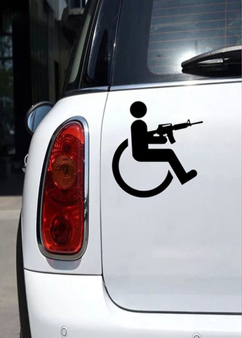 Наклейка (наліпка) на авто Людина з інвалідністю з автоматом 10х10 см (2 шт) No Brand (339619954)