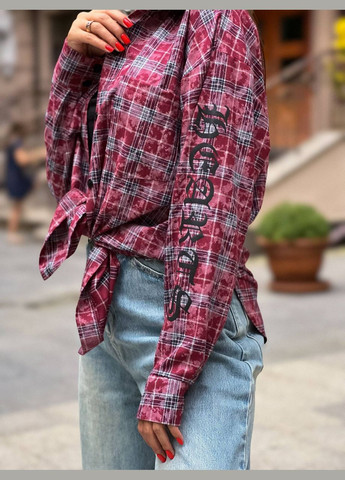 Красива турецька сорочка в універсальному розмірі з вирізами з боків, що дозволяє зав'язувати її, сорочка з накатом на рукавах. No Brand 704-4 (299740904)