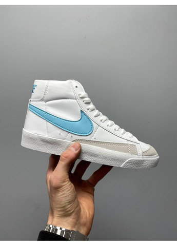 КРОССОВКИ ЖЕНСКИЕ NIKE BLAZER MID WHITE BLUE LOGO НАЙК БЛЕЙЗЕР No Brand белые демисезоны (368857868)