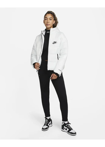 Біла демісезонна куртка w nsw syn tf rpl hd jkt white dx1797-121 Nike
