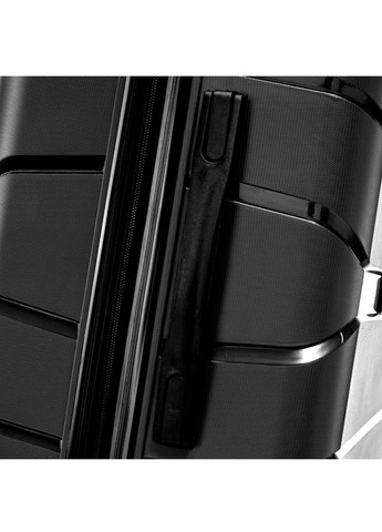 Чемодан полипропиленовый малый 55 см Wings PP06 (366737655)