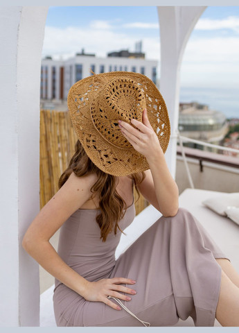 Летняя плетеная шляпа федора Ковбойка с узорами бежевая No Brand (334098422)