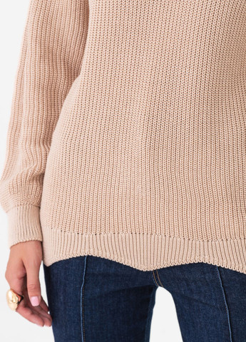 Бежевый демисезонный дизайнерский свитер с оригинальным фигурным воротником и планкой SVTR