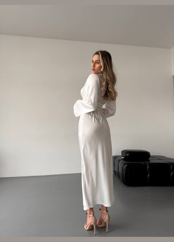 Молочное праздничный, коктейльное, вечернее платье женское No Brand однотонное