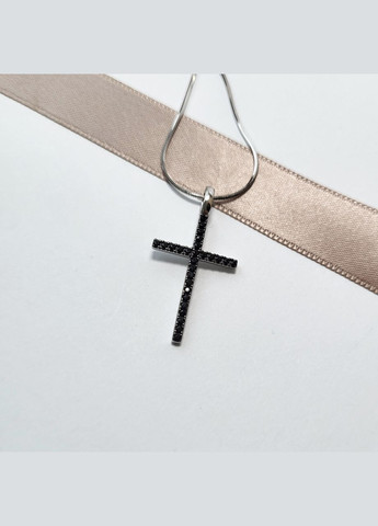 Срібний прямий хрестик Хрест із чорним камінням срібло 925 проби Родованное 991ф2 0.84г No Brand (306743303)