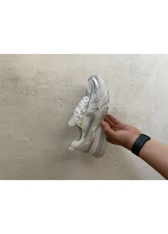 Белые демисезонные кроссовки мужские nike v2k runtekk white metallic найк в2к рантек белые No Brand