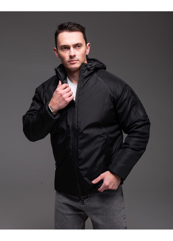 Чорна чоловіча зимова куртка з капюшоном чорна No Brand