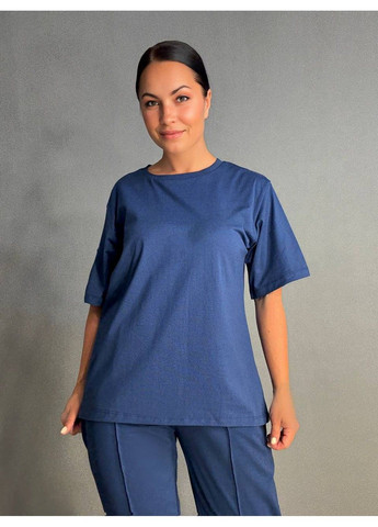 Костюм жіночий 101212 оверсайз футболка і джогери з нашивками темно синій CAPPITONE (341136141)