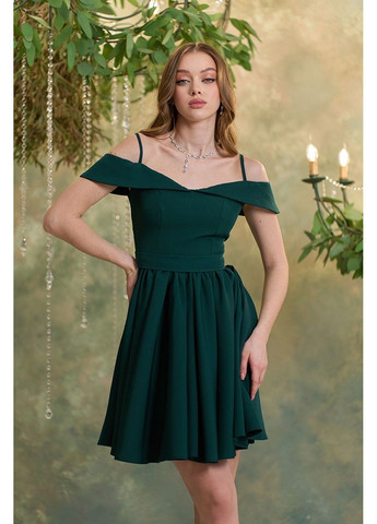 Зеленое коктейльное платье открытые плечи 24045 зеленое Tanita-Romario