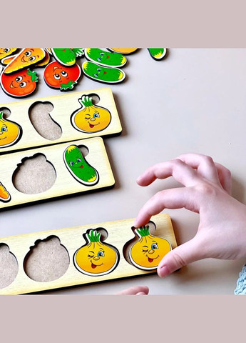 Дерев'яна настільна гра "Овочі -2" (ПСД008) PSD008 сортер-комодик Ubumblebees (302385717)