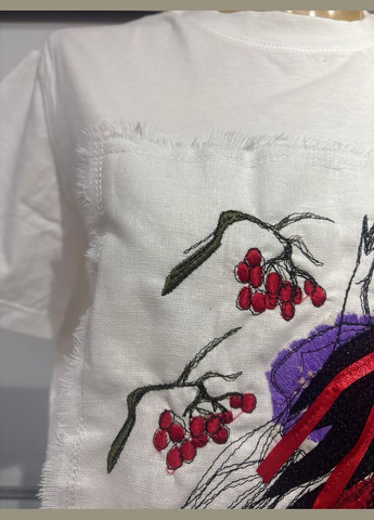 Футболка женская белая "Екатерина" MKNK460507-1 Modna KAZKA - (337145133)