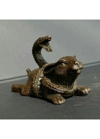 Миниатюрная античная медная статуэтка в виде обернутая змеи вокруг кролика No Brand (305197961)