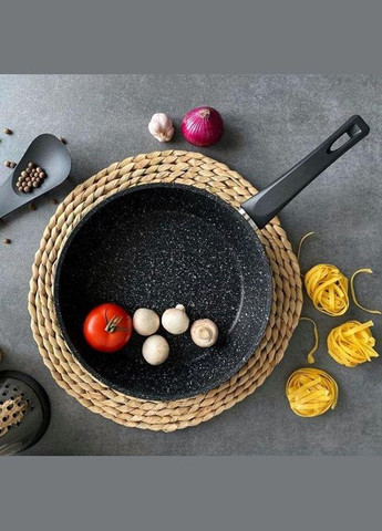 Сковорода з антипригарним покриттям Black Stone 28 см (28078P) Biol (334713603)