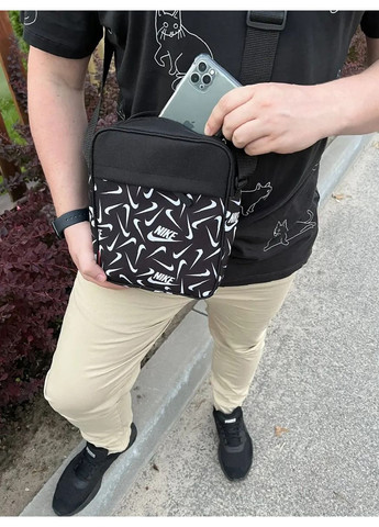 Чёрная спортивная барсетка на ремне - удобно и стильно No Brand (365761971)