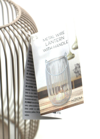 Декоративний металевий свічник 21,5х13х13 см бежевий Aldi (337511159)