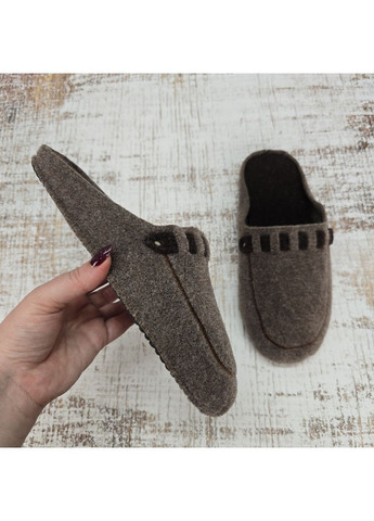 Темно-коричневые тапочки мужские комнатные No Brand