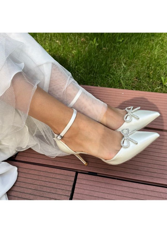 No Brand Женские туфли свадебные атласные и брошью камни бант 5,5 см белый з текстиль, — (351394435)