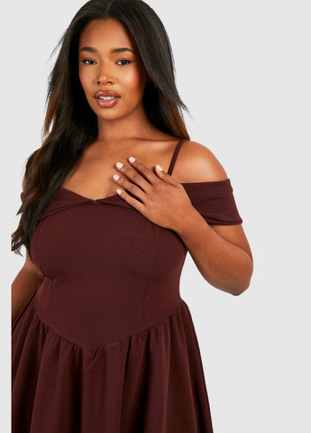 Коричнева повсякденний сукня Boohoo однотонна