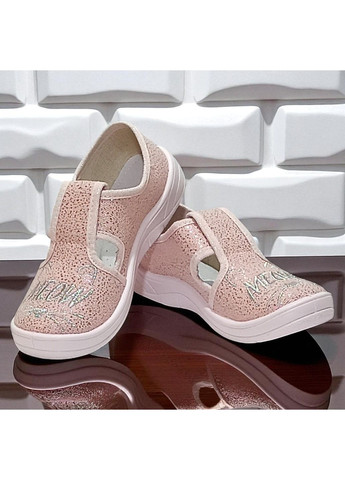 Розовые детские ортопедические для девочки сменная обувь в садик валди Waldi с вышивкой