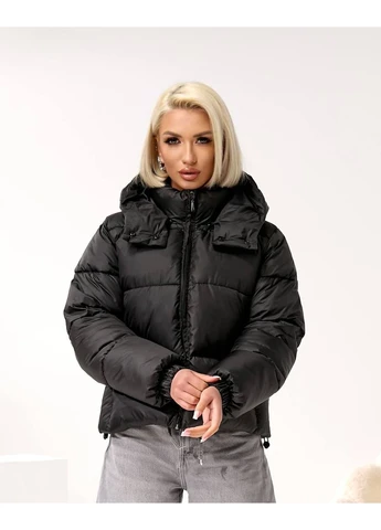 Чорна зимня тепла зимова куртка з капюшоном, на еко пуху, на застібці мод дв - 2047,, No Brand
