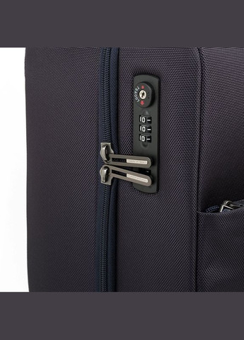 Чемодан на 4 колесах Brief Black S с USB/micro-USB/CONNEQU 35л (BV4444BRBM_N)Brief Piquadro (322206610)