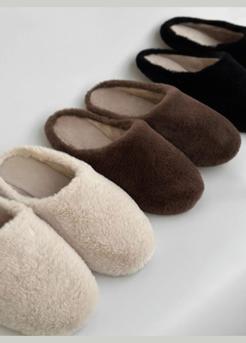 Бежевые домашние тапочки Fashion