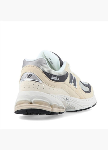 Бежевые всесезонные кроссовки унисекс 2002 beige gc2002fa New Balance
