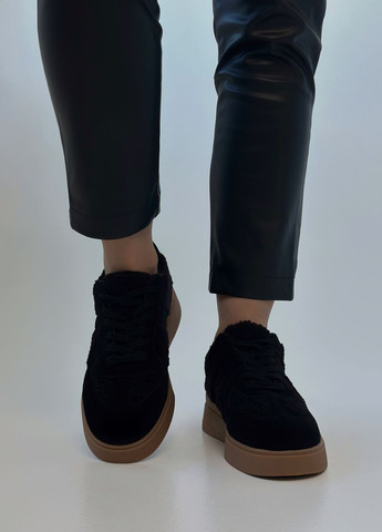 Чорні кеди жіночі шкіряні URBAN TRACE