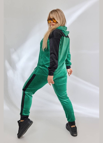 Женский велюровый костюм цвет зеленый р.50/52 451607 New Trend (282930727)